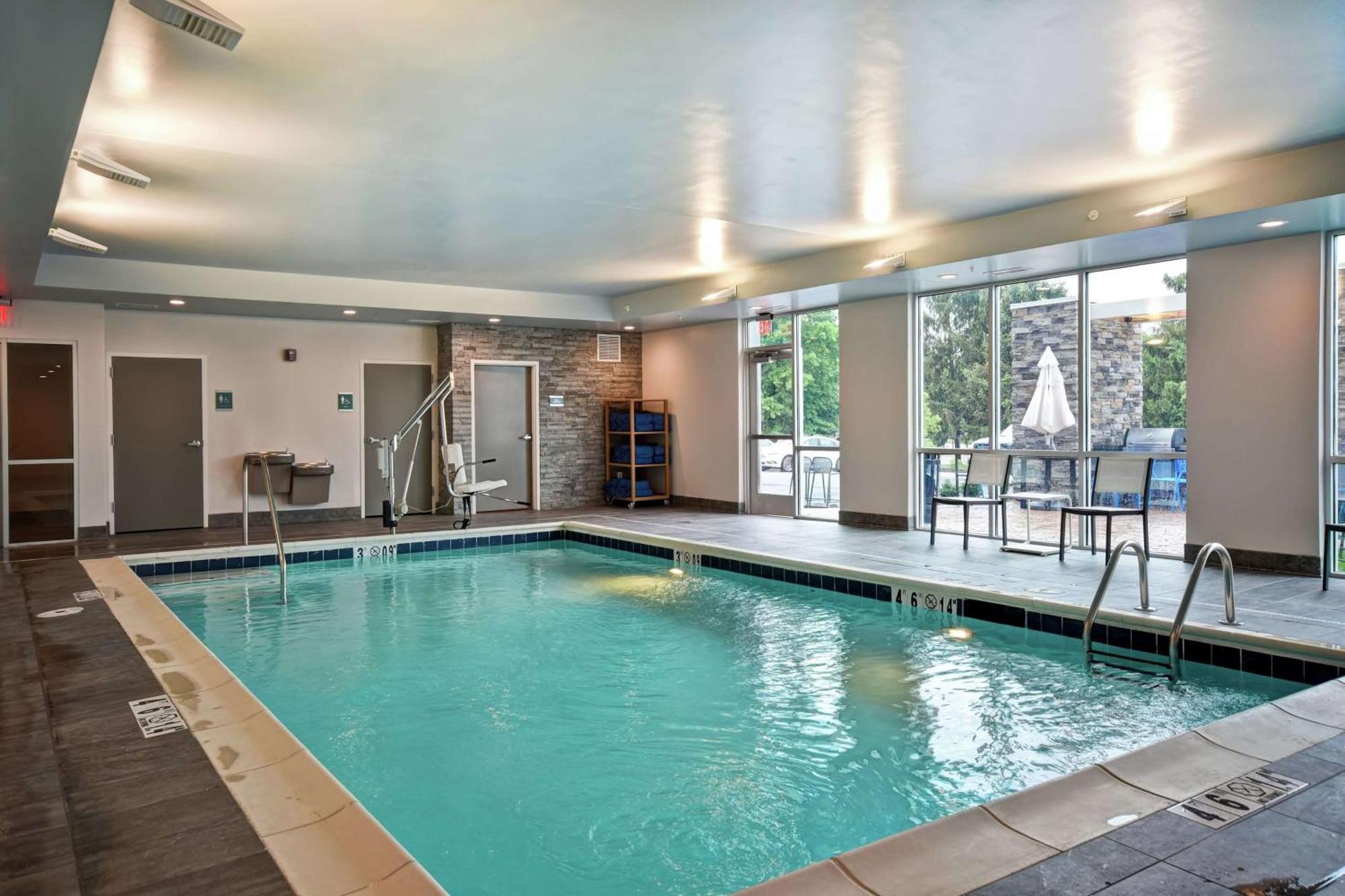 Home2 Suites By Hilton Georgetown Bagian luar foto